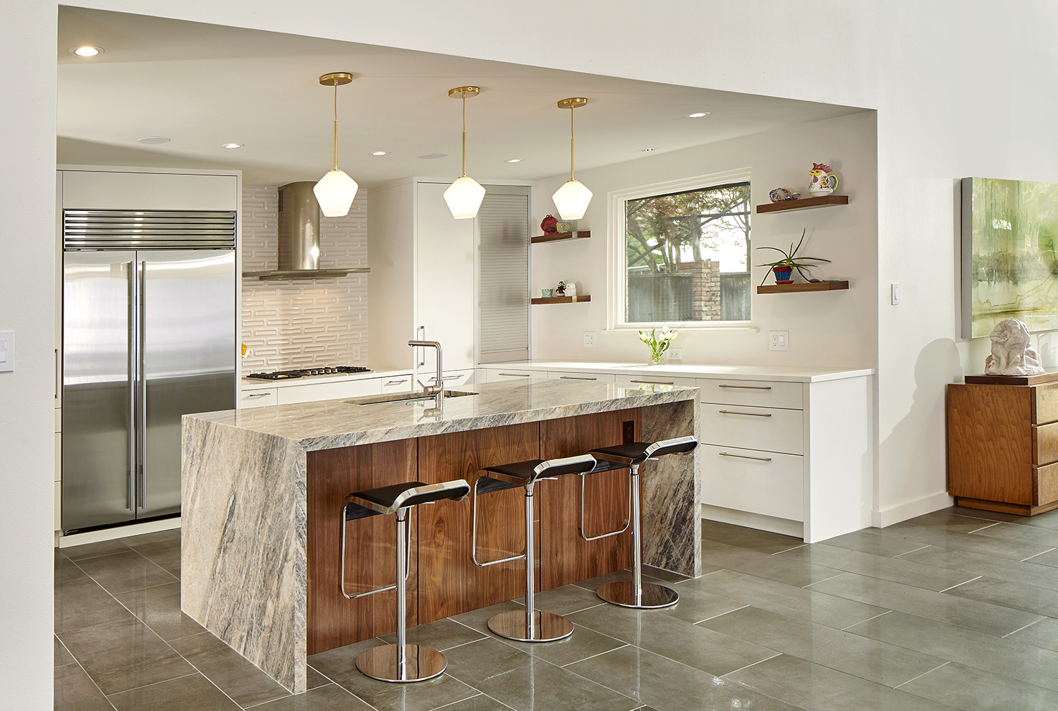 Maintaining Mid-Century Modern Vibes in Complete Remodel - Bentwood Luxury  Kitchens